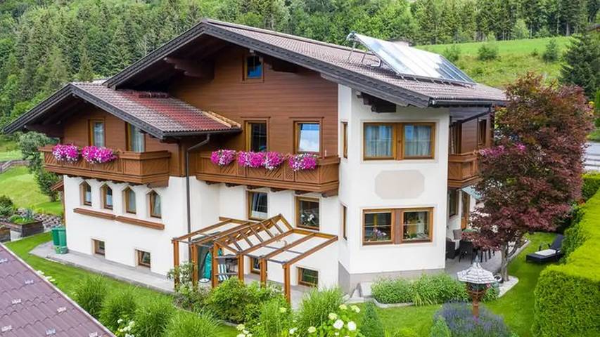 Ferienwohnung für 4 Personen, mit Terrasse und Garten in Flachau - 2
