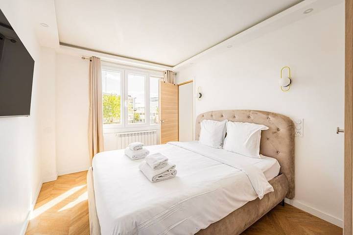 Apartamento entero, Saint Denis—Metro—3 Bedrooms—Modern—New in Saint-Denis, Sena-Saint Denis