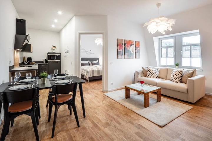 Ferienwohnung für 4 Personen, mit Ausblick in Aue - 2
