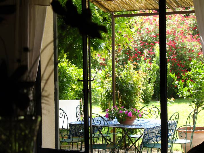 Vakantiehuis 'Chez Maté et Francis' met privéterras, privétuin en wifi in Saint-Rémy-de-Provence, Arles en omgeving