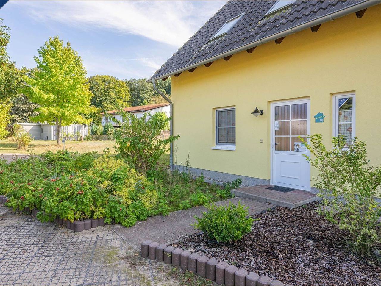Ferienhaus See Idyll 2 - Wunderschönes Ferienhaus in Korswandt mit Garten, 3 km vom Meer entfernt in Korswandt, Usedom