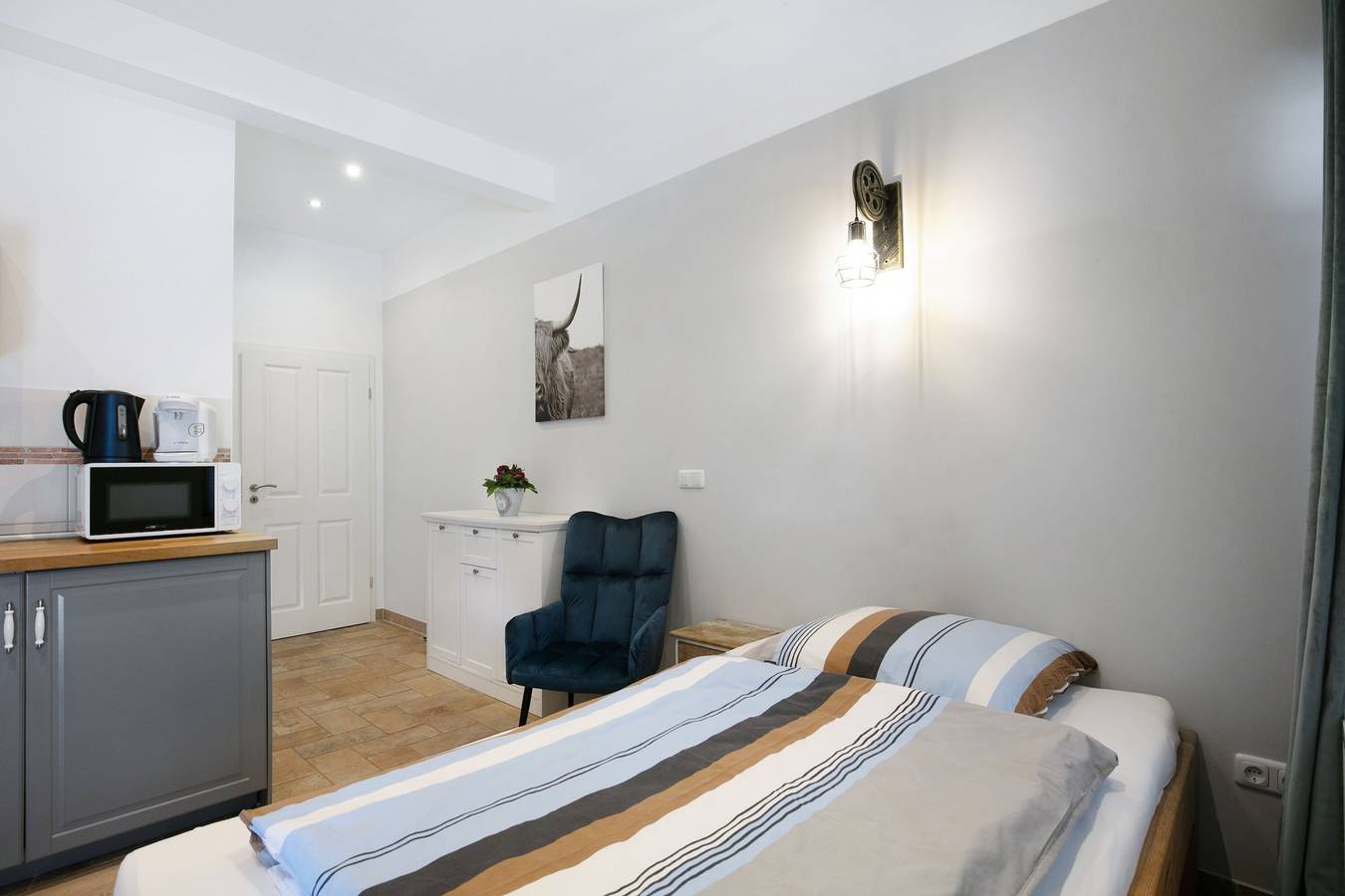 Ganzes Studio, Einzimmerapartment 'Appartement 2 - Galopp' mit Gemeinschaftsterrasse und Wi-Fi in Wietstock, Ludwigsfelde