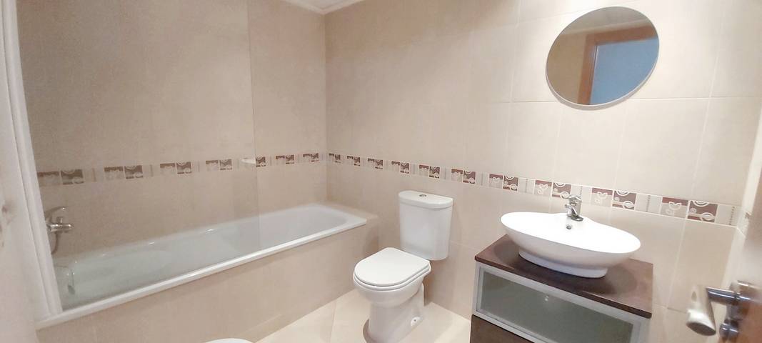 Apartamento entero, Apartamento acogedor en Castellón con piscina compartida, 55 m² in Panoramica Golf (Vinaros), San Jorge