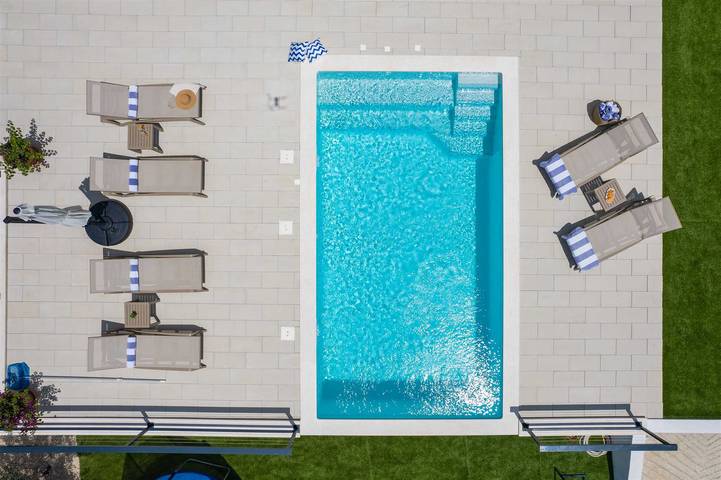 Villa for 6 personer med balkon/terrasse in Naklice, Split-Dalmatien