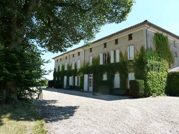 Chambre d’hôte pour 2 personnes, avec jardin et piscine à Villemur-sur-Tarn