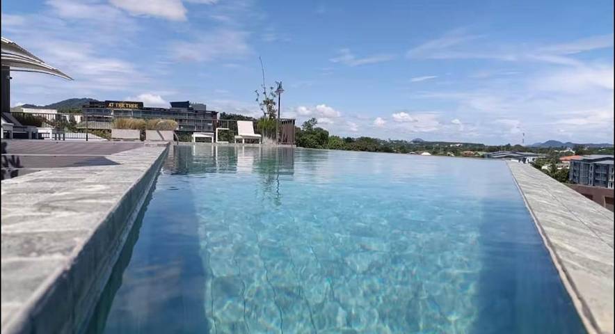 Gîte pour 2 personnes, avec bassin pour enfant ainsi que balcon et piscine dans Rawai Beach - 3