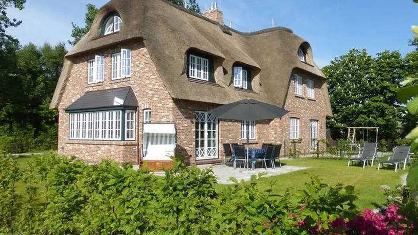 Ferienhaus für 5 Personen, mit Terrasse und Garten sowie Sauna - 1