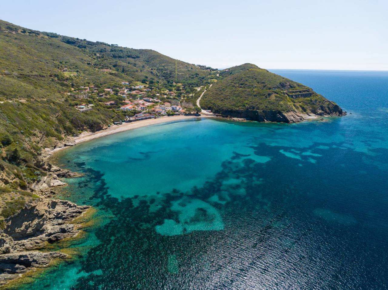 Ganze Ferienwohnung, Ferienwohnung für 6 Personen mit Terrasse in Innamorata, Elba