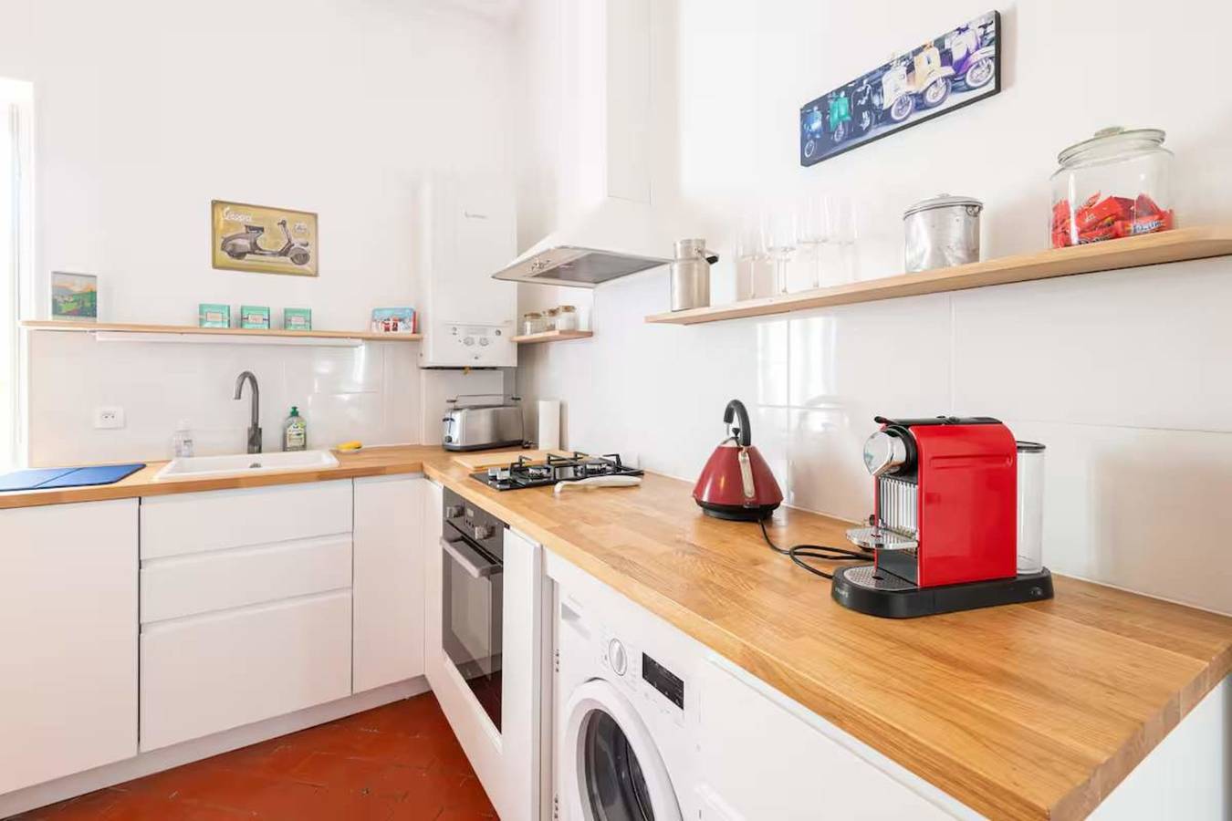 Apartamento entero, Bright apartment close to the city center in Nimes, Region de Nimes