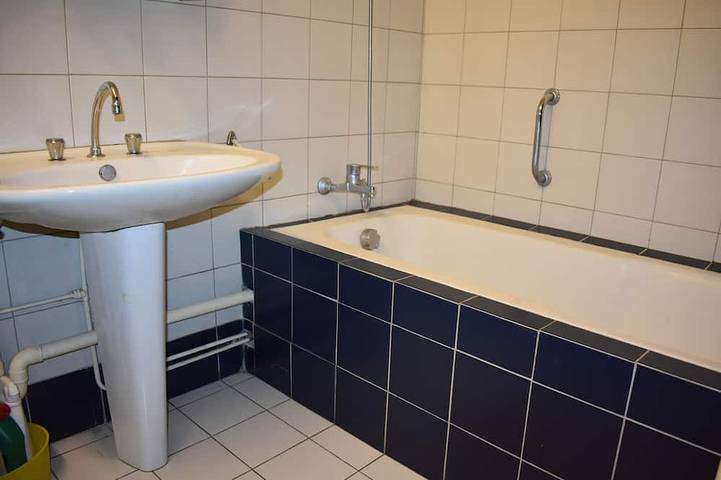 Appartement F3 Avec Piscine 10 min à Pied de la Rivière et 5 min du Centre in Ruoms, Ardèche
