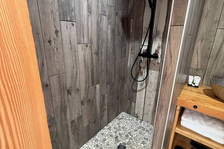 Le Jas Apartment Hotel: Right at the foot of the slopes in the Ancelle ski resort. in Ancelle, Parque Nacional de los Ecrins