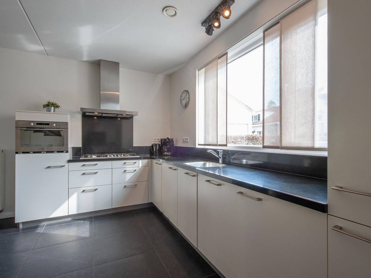 Villa in Arcen met Zwembad en Gezinsfaciliteiten in Nationaal Park De Maasduinen