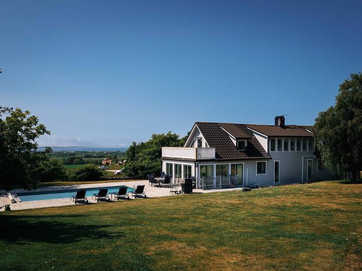 Hus för 12 Personer, med pool samt trädgård och terass, med husdjur i Skåne