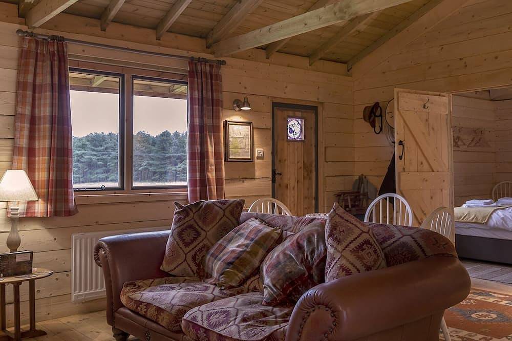 Lodge for 4 Guests in Rufford, Nottinghamshire