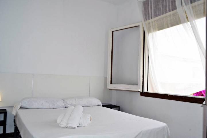 Afrodita. Haus mit zwei unabhängigen Apartments. in Pineda de Mar, Maresme
