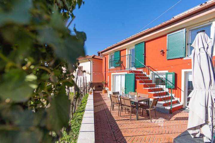 B&b per 2 persone, con Terrazza e Giardino nonché Panorama a Moneglia