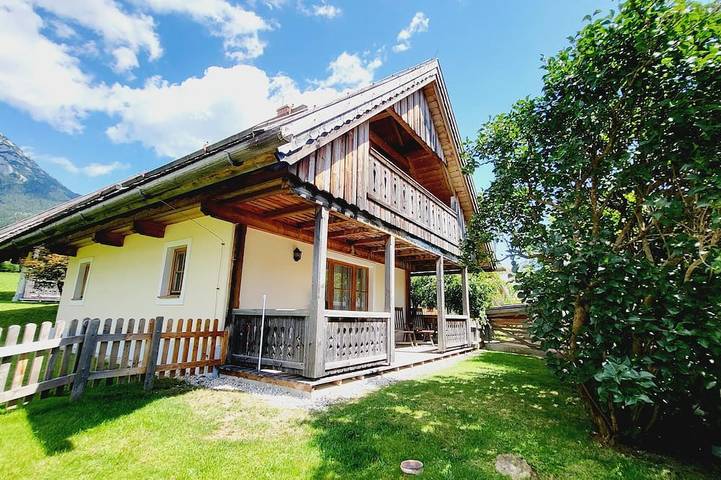 Ferienhaus für 6 Personen, mit Garten und Balkon sowie Sauna