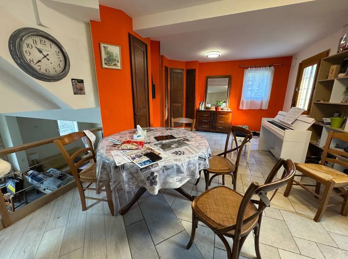 Holiday Home 'À L'orée Du Bois' with Mountain View, Wi-Fi and Air Conditioning in Frangy, Saint-Julien-en-Genevois region