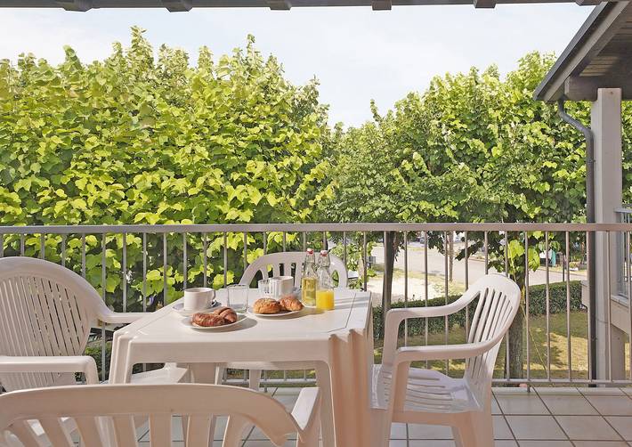 Gîte pour 4 personnes, avec balcon et piscine, animaux acceptés à Sirmione - 3