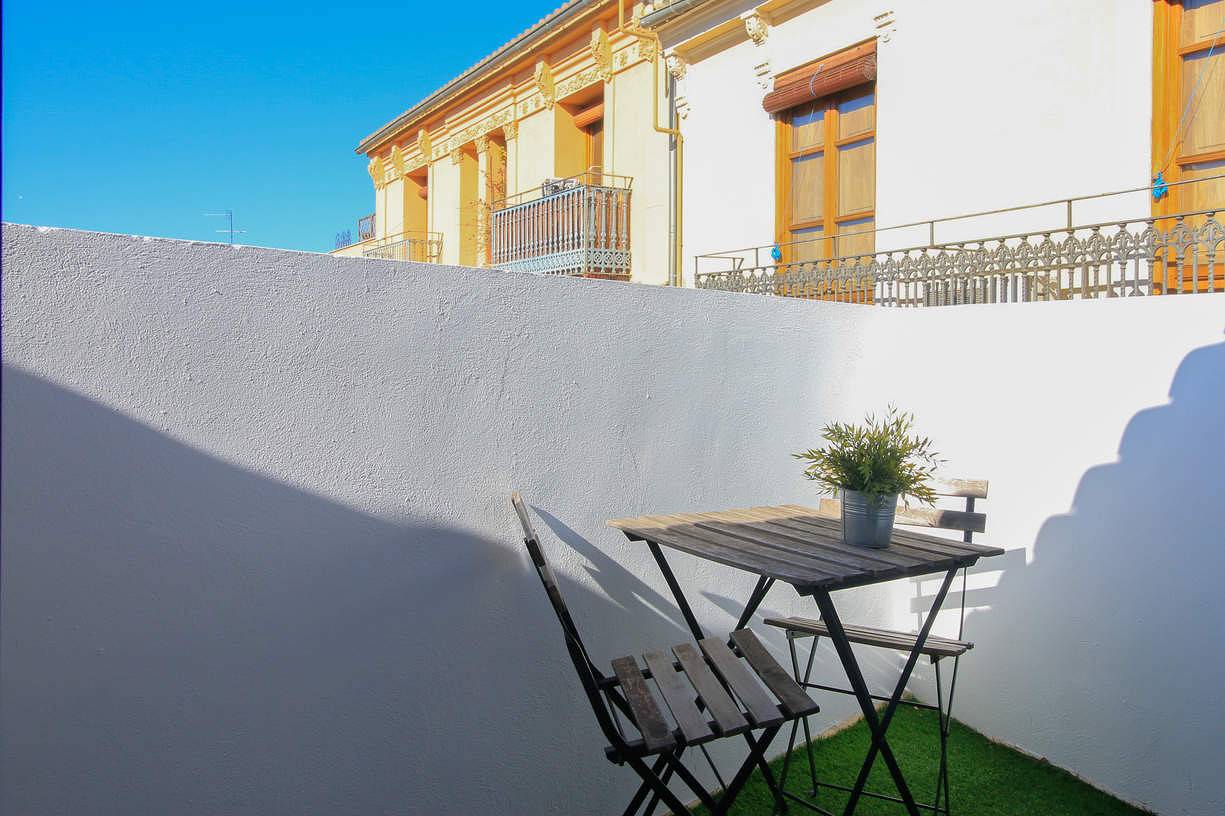 Apartamento entero, 1 Bedroom penthouse with terrace. Tra7 in Valencia City Centre, Valencia