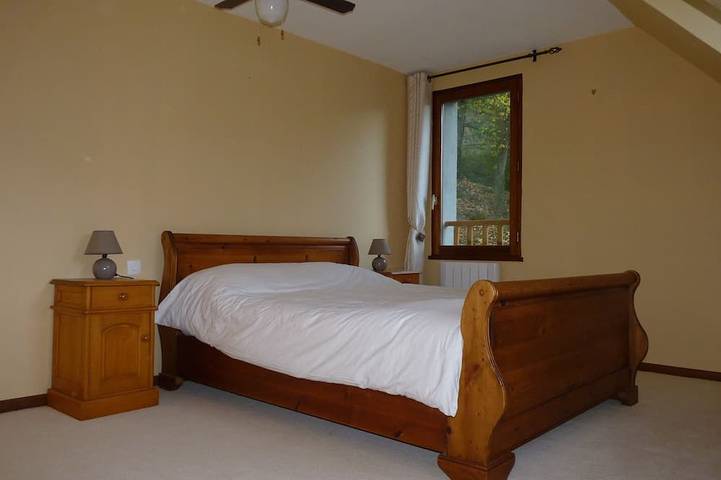 Location de vacances pour 11 personnes, avec balcon et jardin à Guchan - 3