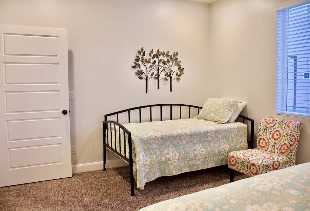 Brandneu mit zwei Master-Suiten! Jetzt verfügbar! in La Verkin, Zion Nationalpark