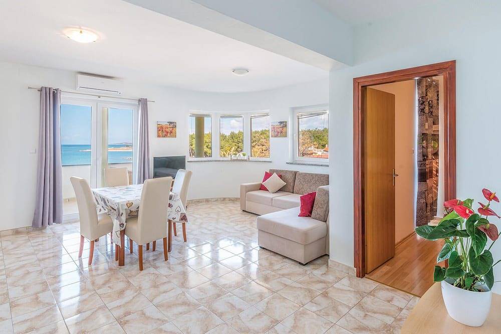 Geheel appartement, Mooi appartement in Povljana in Povljana, Pag