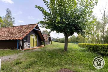 Gîte pour 3 personnes, avec jardin, animaux acceptés dans l' Ariège