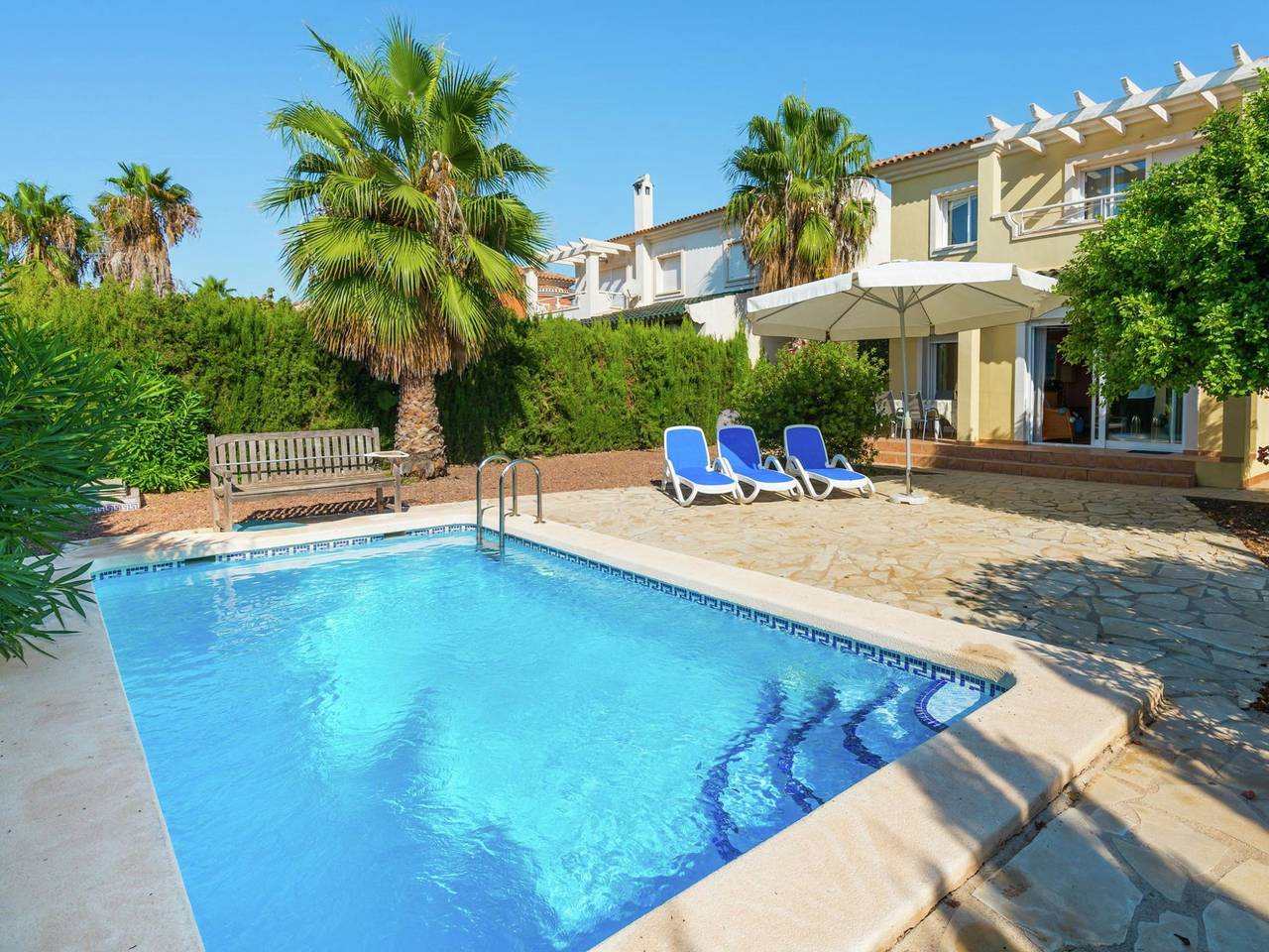 Modern Villa in Murcia with Swimming Pool in Golf Resorts Murcia, Murcia