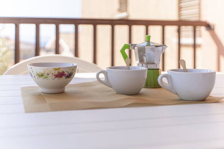 Gîte pour 6 personnes, avec balcon, animaux acceptés à Isola Rossa - 4