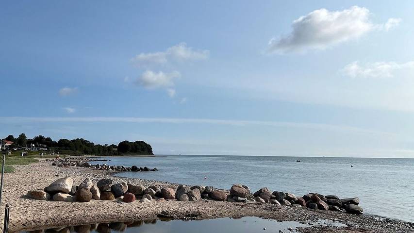 Ferienhaus für 2 Personen, mit Ausblick und Garten sowie Terrasse in Langholz