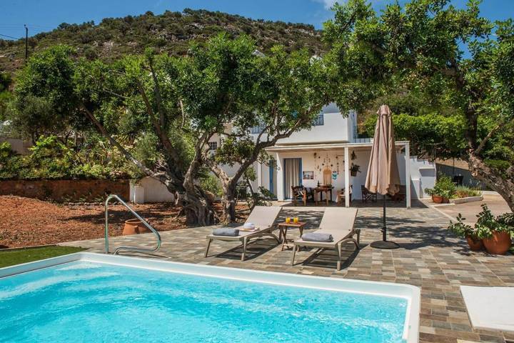Location de vacances pour 4 personnes, avec piscine à Chersónissos - 2