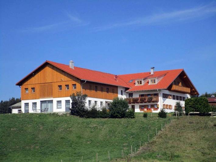 Bauernhof für 4 Personen, mit Ausblick und Garten sowie Terrasse am Forggensee