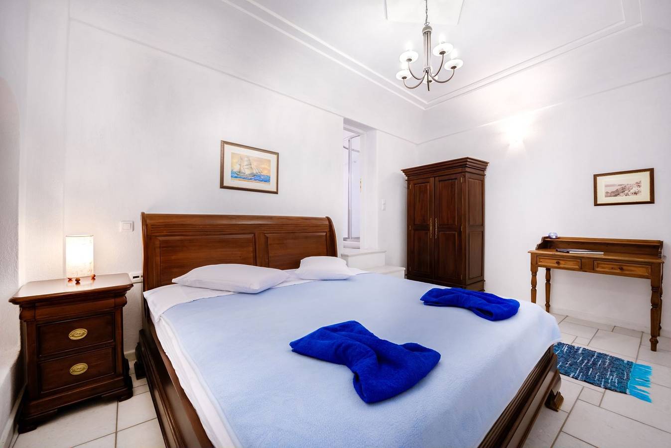 Deluxe Santorini Villa | Villa Romantic | 1 Bedroom | Wonderful Sea Views | Oia in Oia, Santorin