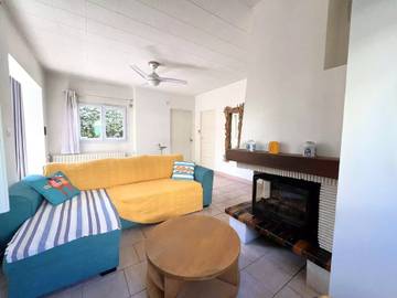 Gîte pour 4 personnes, avec terrasse dans Plage La Capte