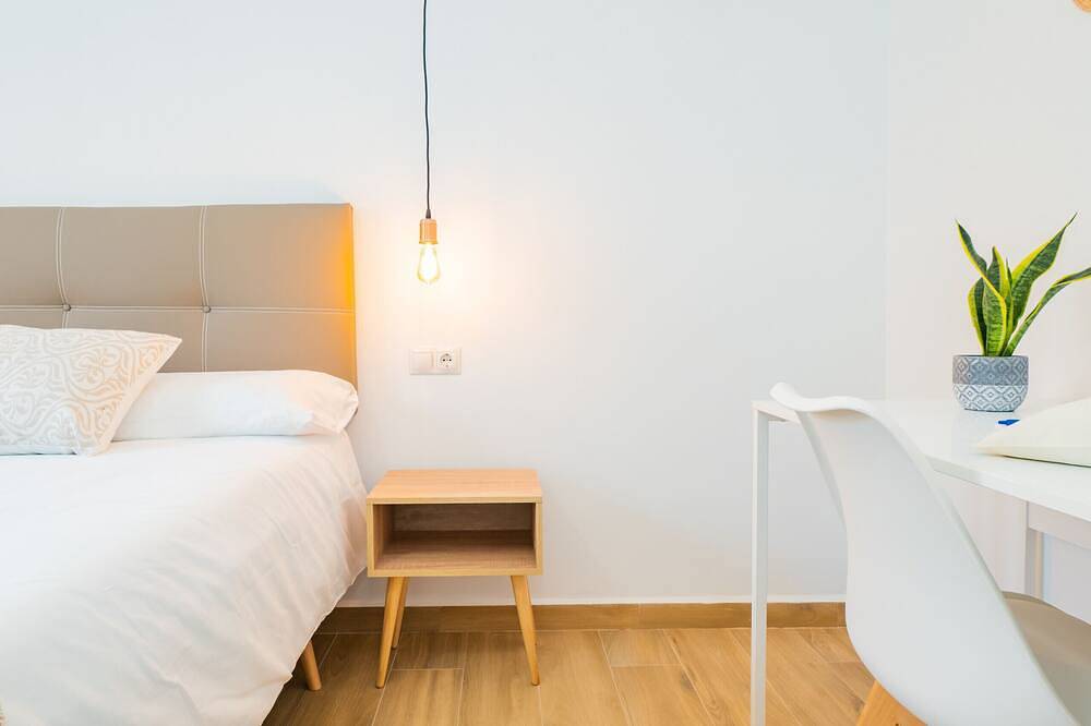 Cubo's Hostal William's Sunny 1 aangepast met ontbijt / toegang voor gehandicapten / gratis wifi in Torre de Benagalbón, Rincón de la Victoria