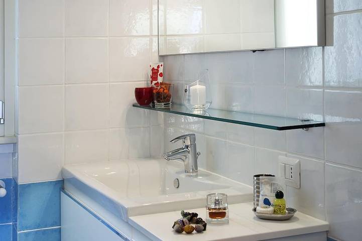 Gîte pour 4 personnes, avec Piscine dans Tremezzo - 4