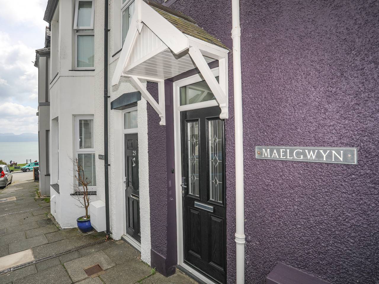 Maelgwyn in Criccieth, Gwynedd