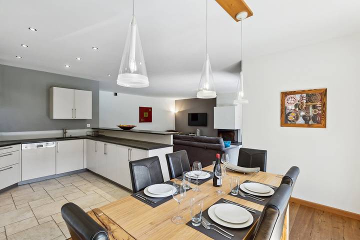 Ganze Wohnung, Schöne Wohnung in der Lodge Champéry - Von Mrs Miggins in Planachaux, Champéry