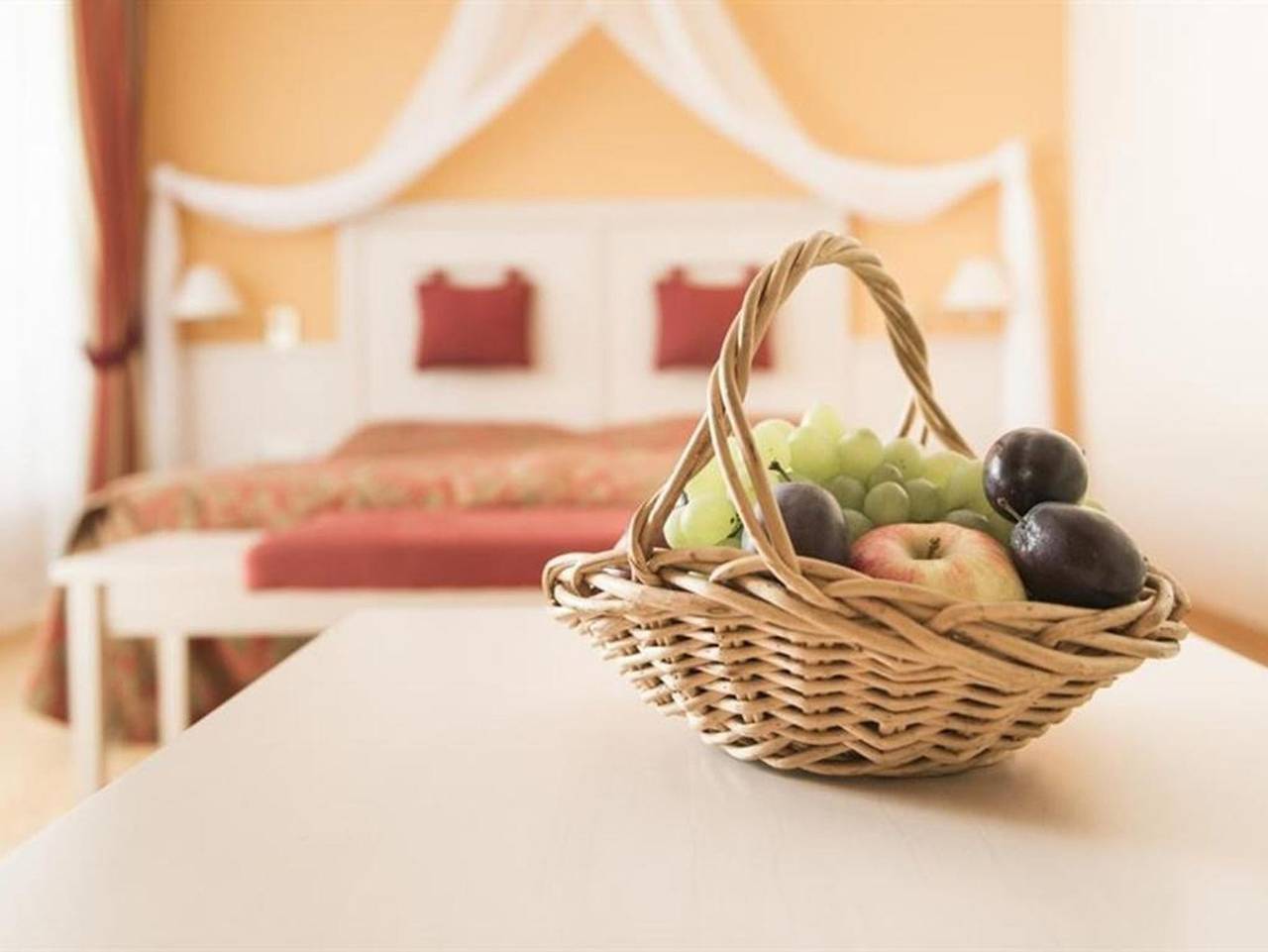 Ballonhotel Thaller - Zimmer "Kulmblick" 35m² in Kaindorf, Steirerland