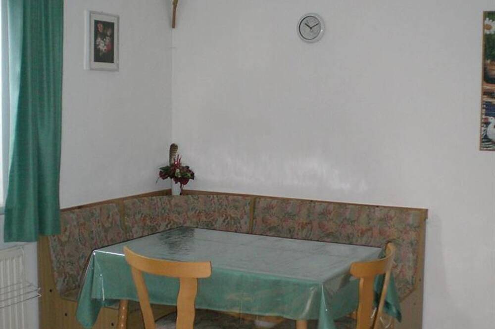 Ulrike Ritzinger - Apartment/1 Schlafraum/Bad, Wc in Zeutschach, Murau (Kreischberg)