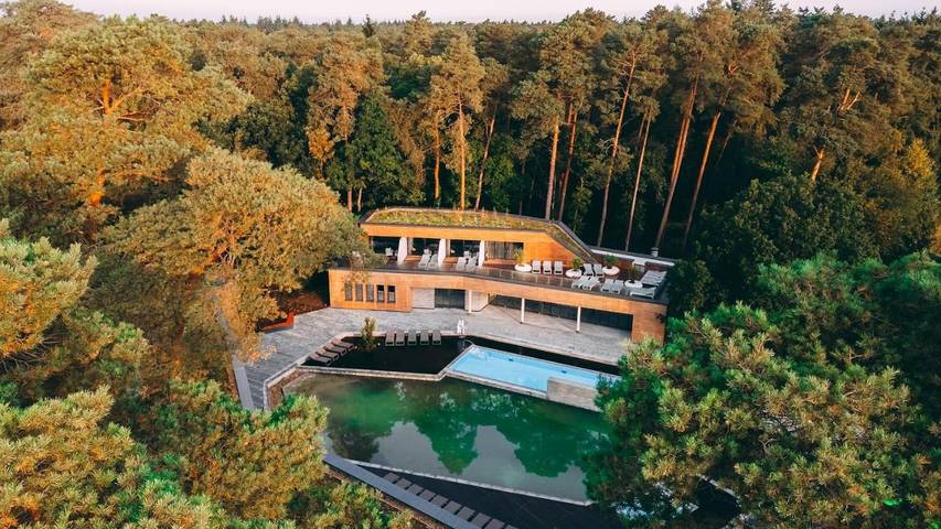 Hotel für 2 Personen, mit Whirlpool und Terrasse sowie Garten und Kinderpool in Bad Lippspringe