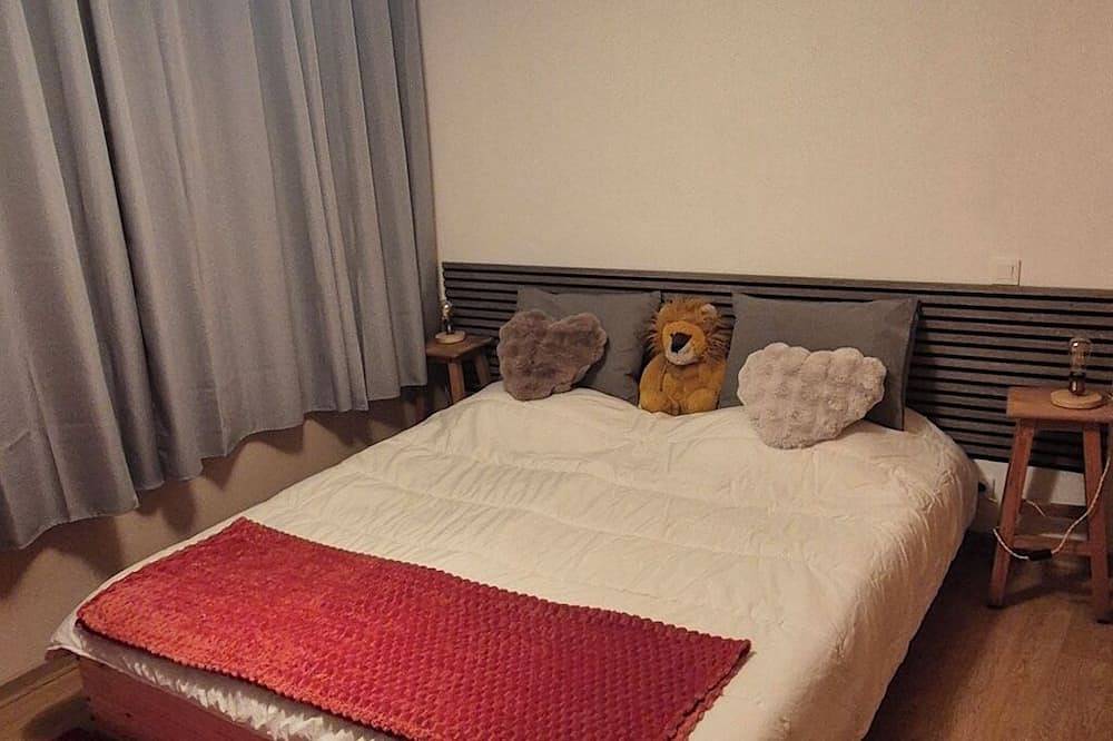 Entire apartment, Guillestre - Risoul in Guillestre, Briançon region