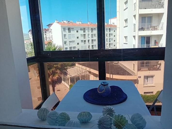 Gîte pour 4 personnes, avec terrasse dans Office De Tourisme Hendaye - 4