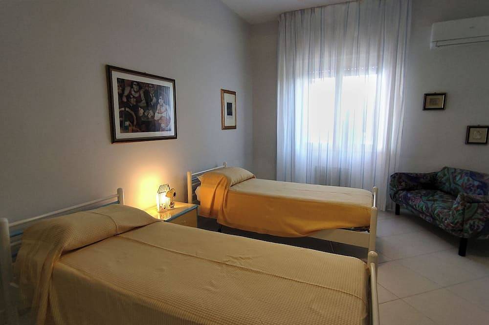 A beautiful residence with breathtaking sea views in Punta Grande (Sicily), Porto Empedocle