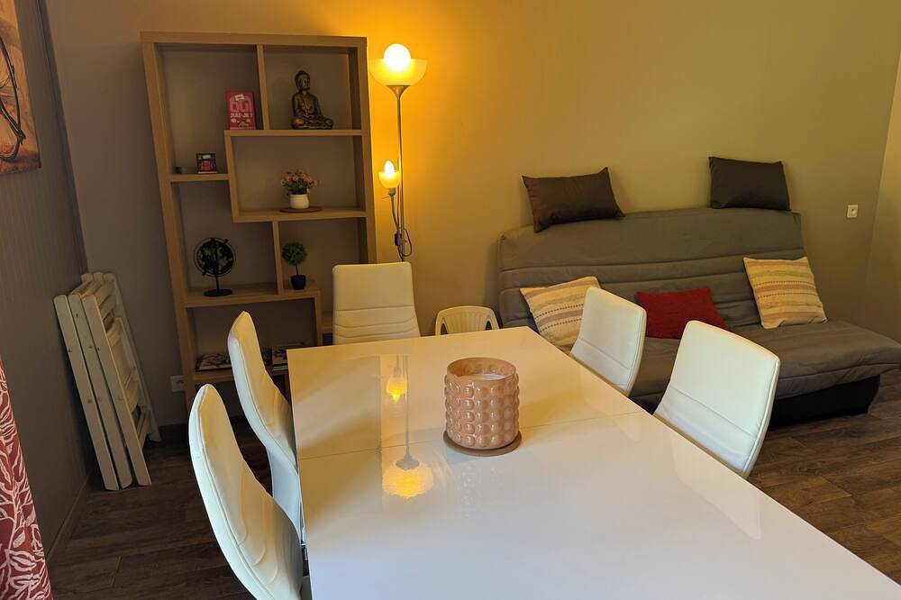 Ganze Wohnung, Apartment With Garden In The Heart Of Mourtis In The Pyrenees in Station du Mourtis, Boutx