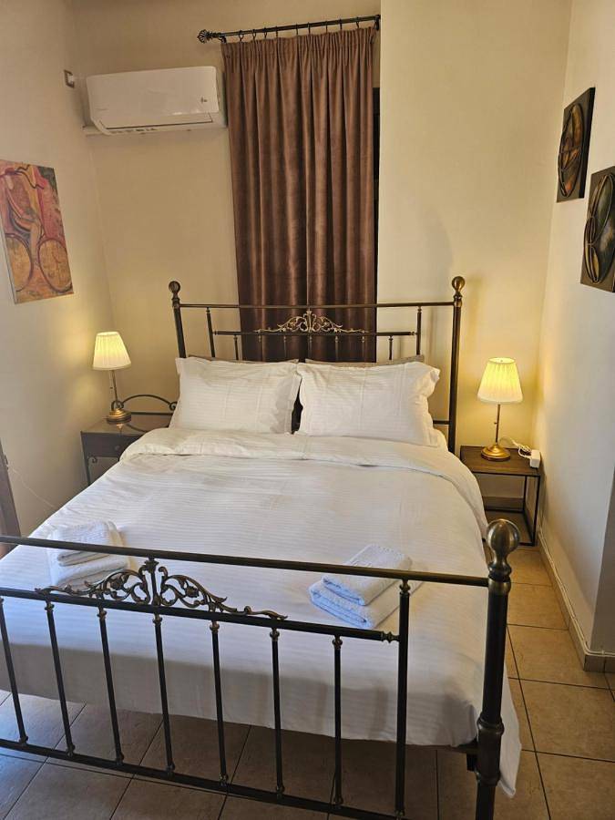 Gîte pour 2 personnes, avec balcon et vue dans Gytheion - 4