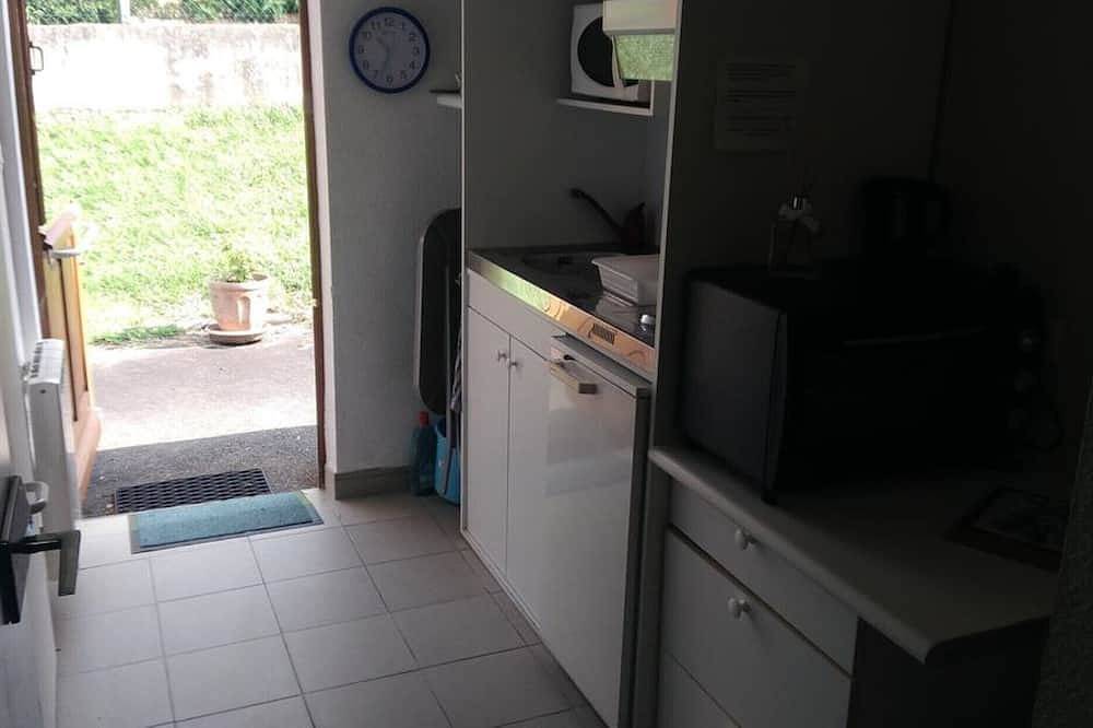 Appartement entier, Studio aménagé pour 2 pers. dans maison - A 2km des thermes de Salies-de-Béarn in Salies-de-Béarn, Béarn