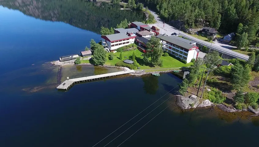 Hotel für 3 Personen, mit Seeblick und Garten sowie Ausblick - 1