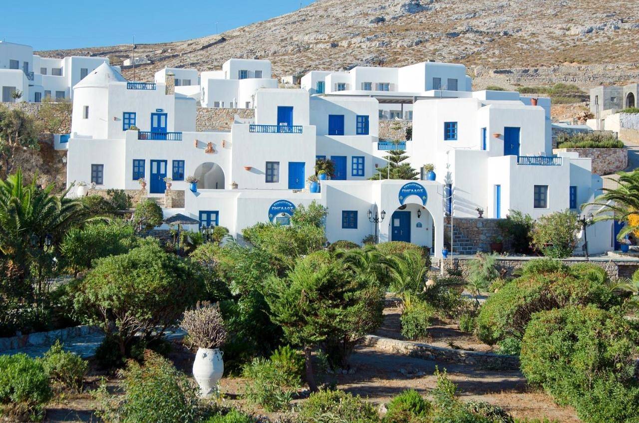 Pegados Apartments in Folégandros